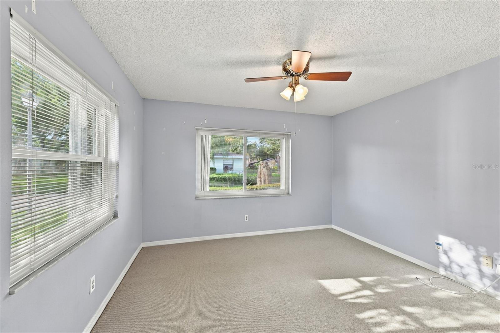 1405 LANGLEY DR