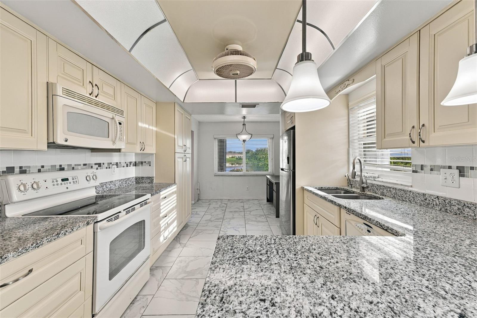 1405 LANGLEY DR