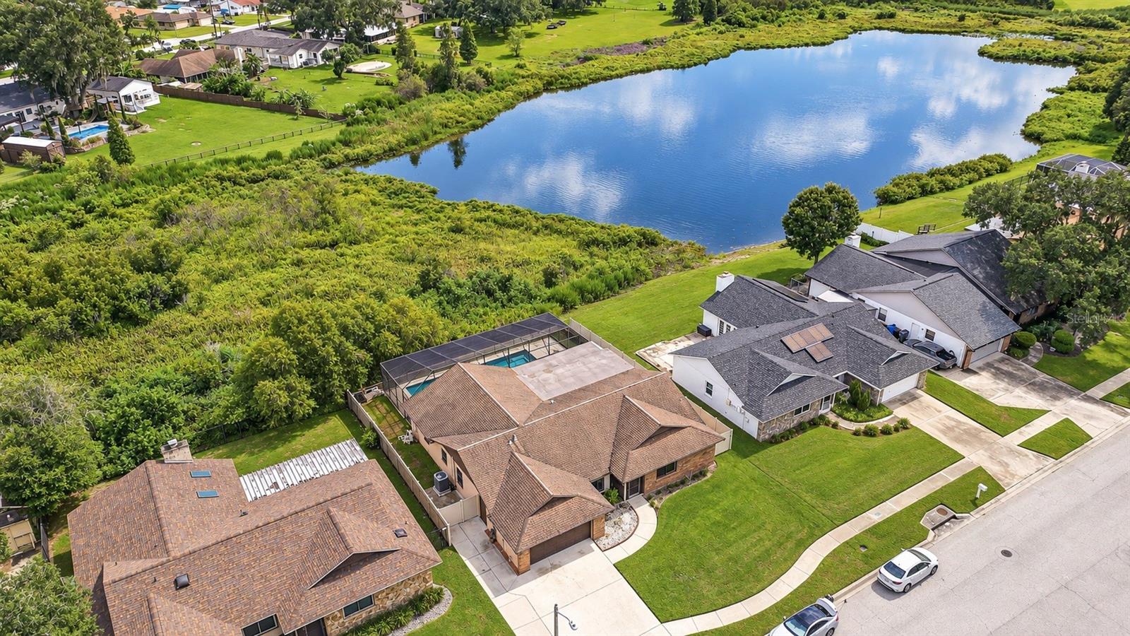 659 TIMBER POND DR