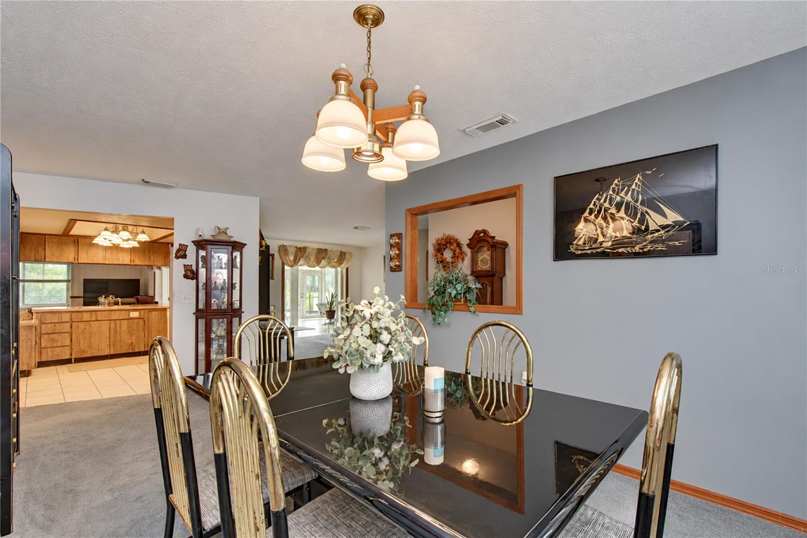 659 TIMBER POND DR