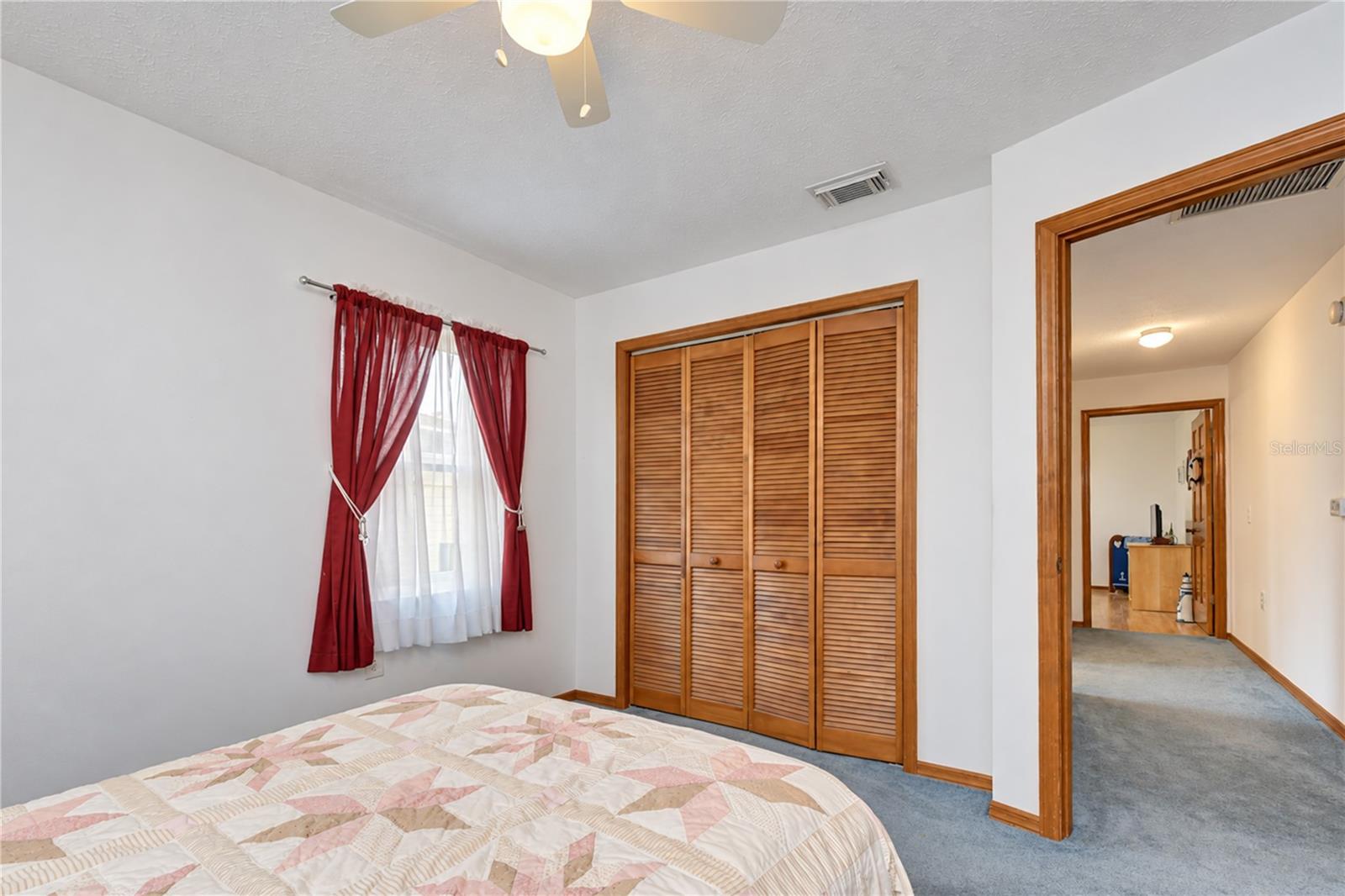 659 TIMBER POND DR