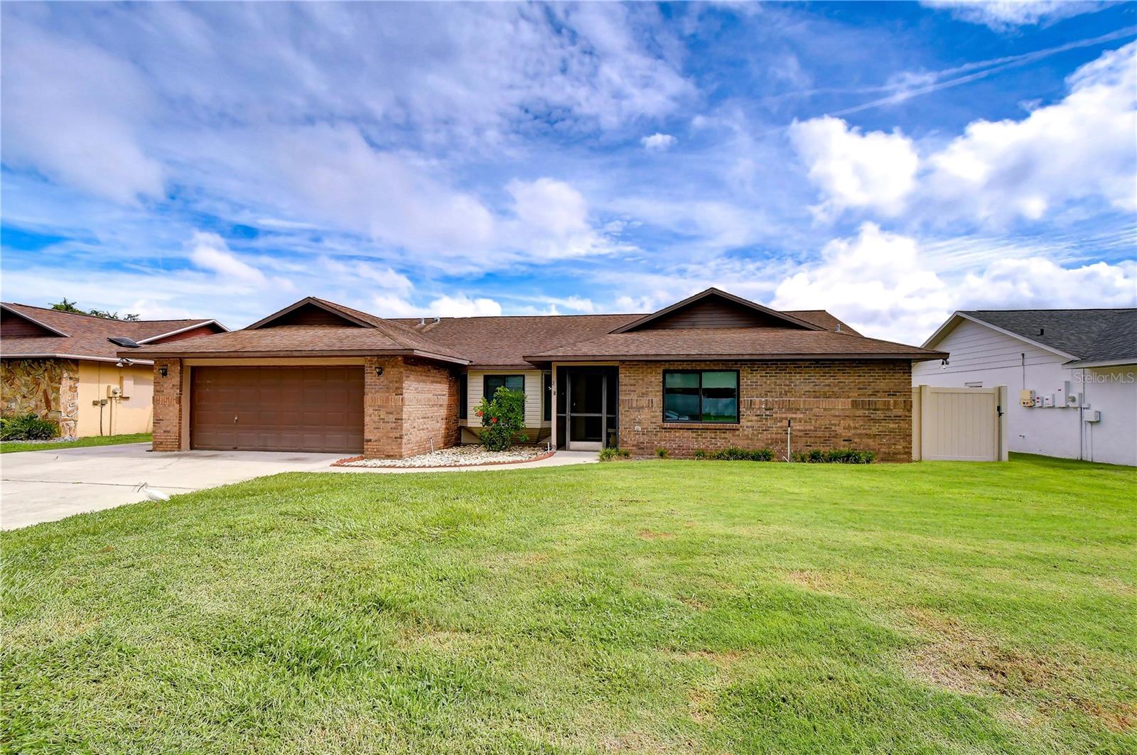 659 TIMBER POND DR
