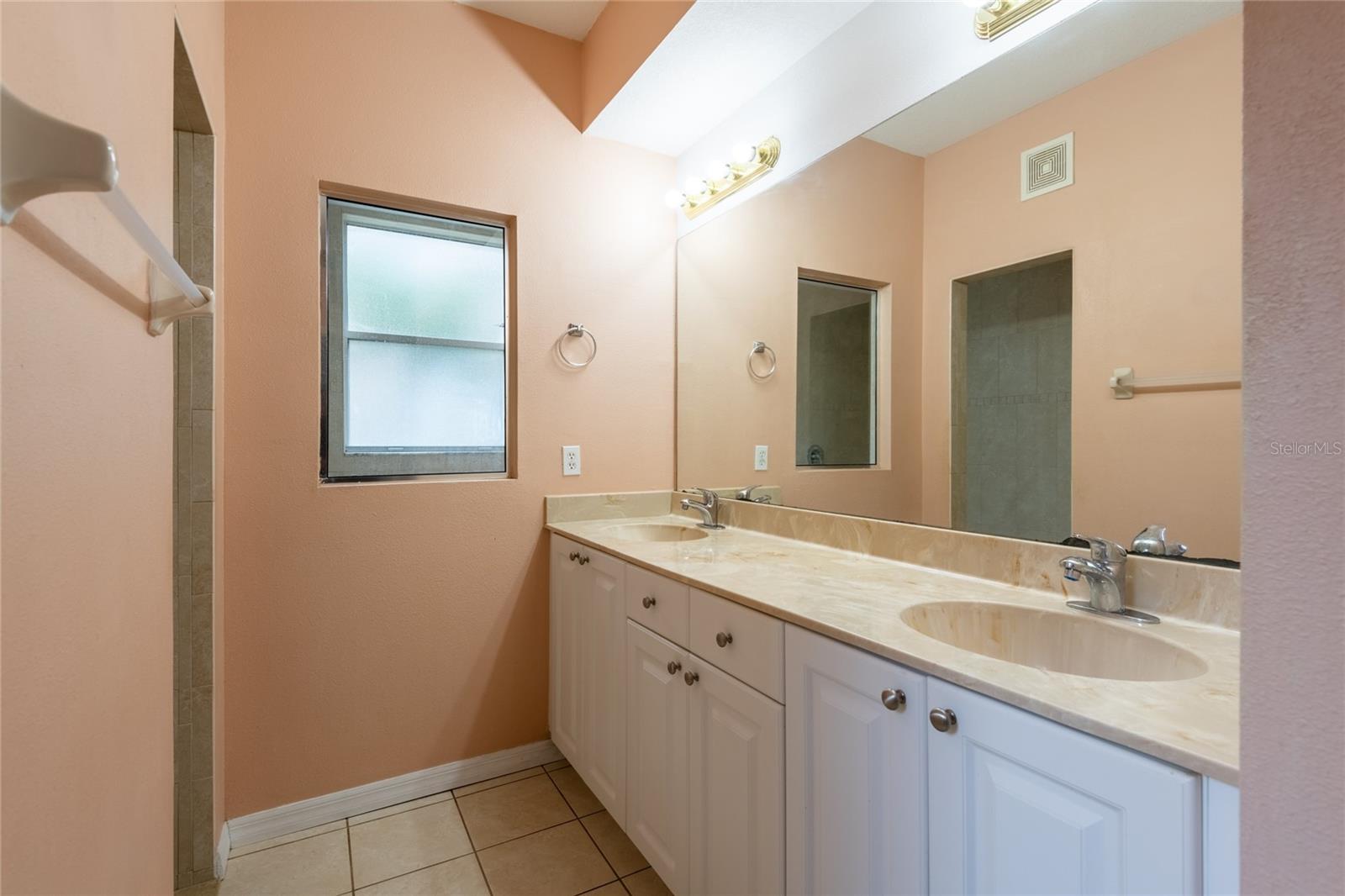 21019 SUNPOINT WAY #102