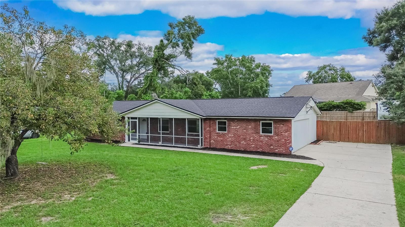 1905 BRYAN RD