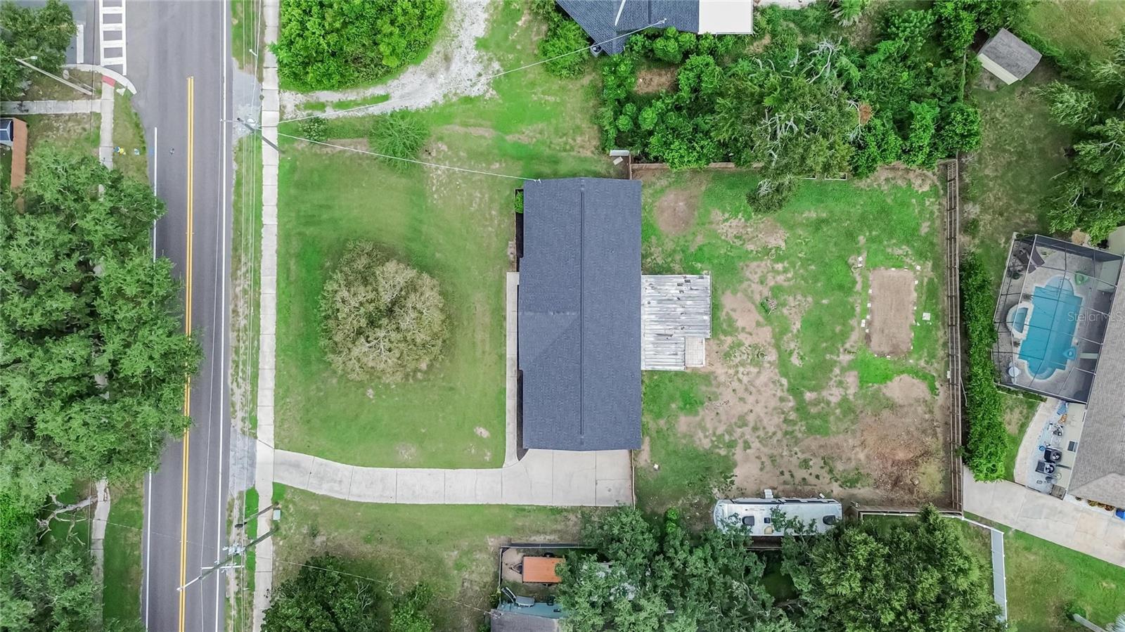 1905 BRYAN RD