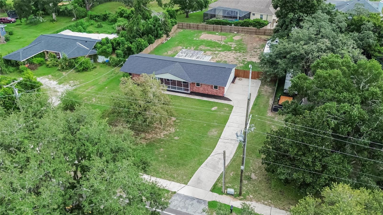 1905 BRYAN RD