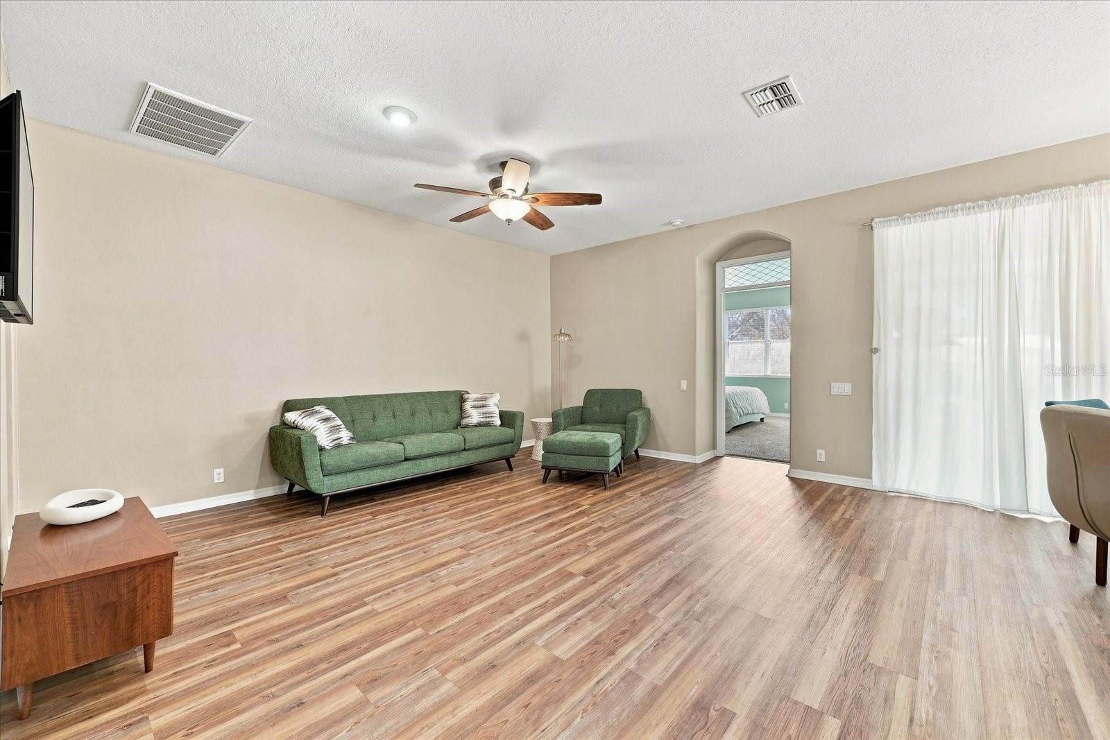 14848 POTTERTON CIR