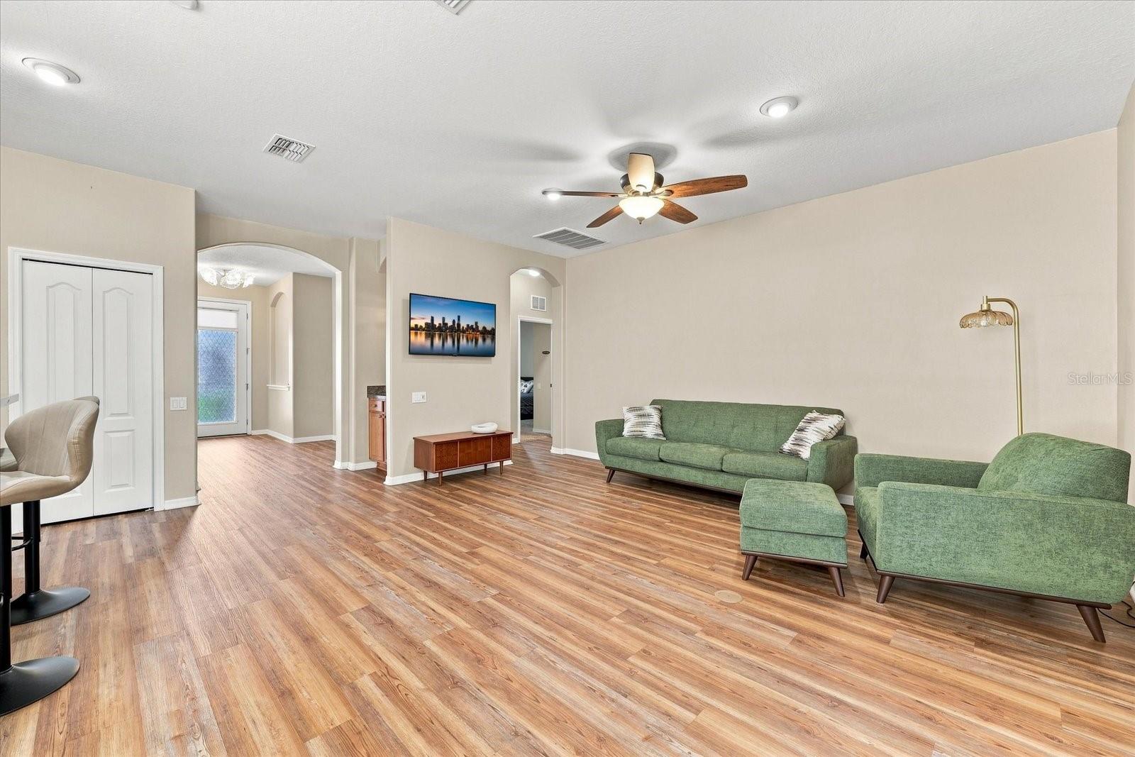 14848 POTTERTON CIR