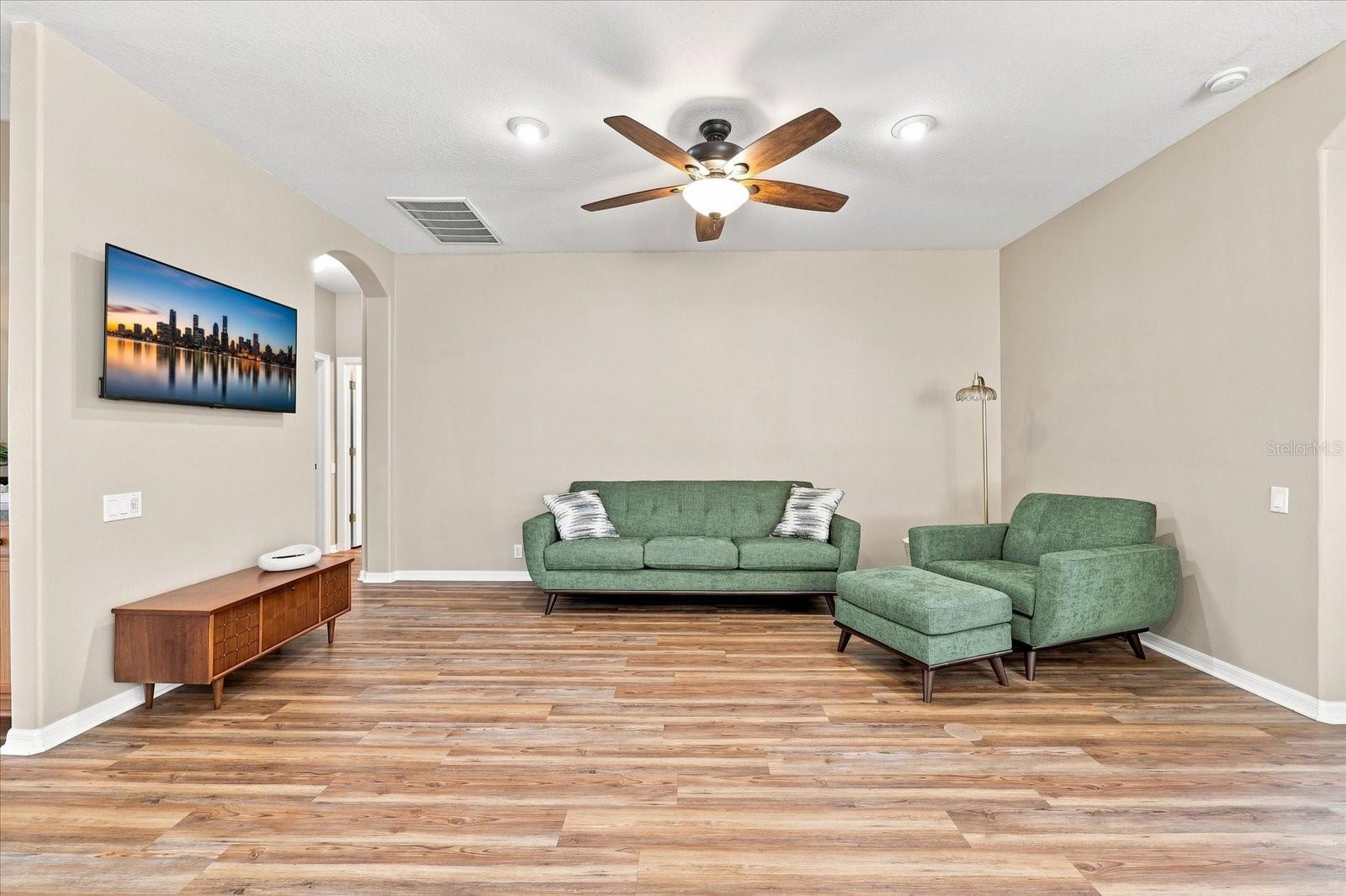 14848 POTTERTON CIR
