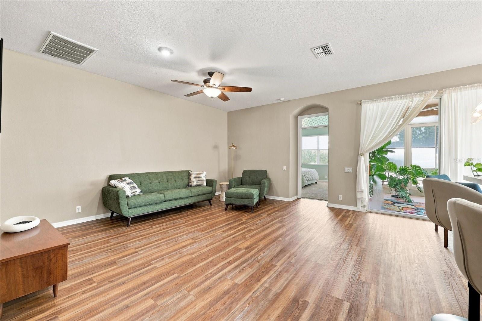 14848 POTTERTON CIR
