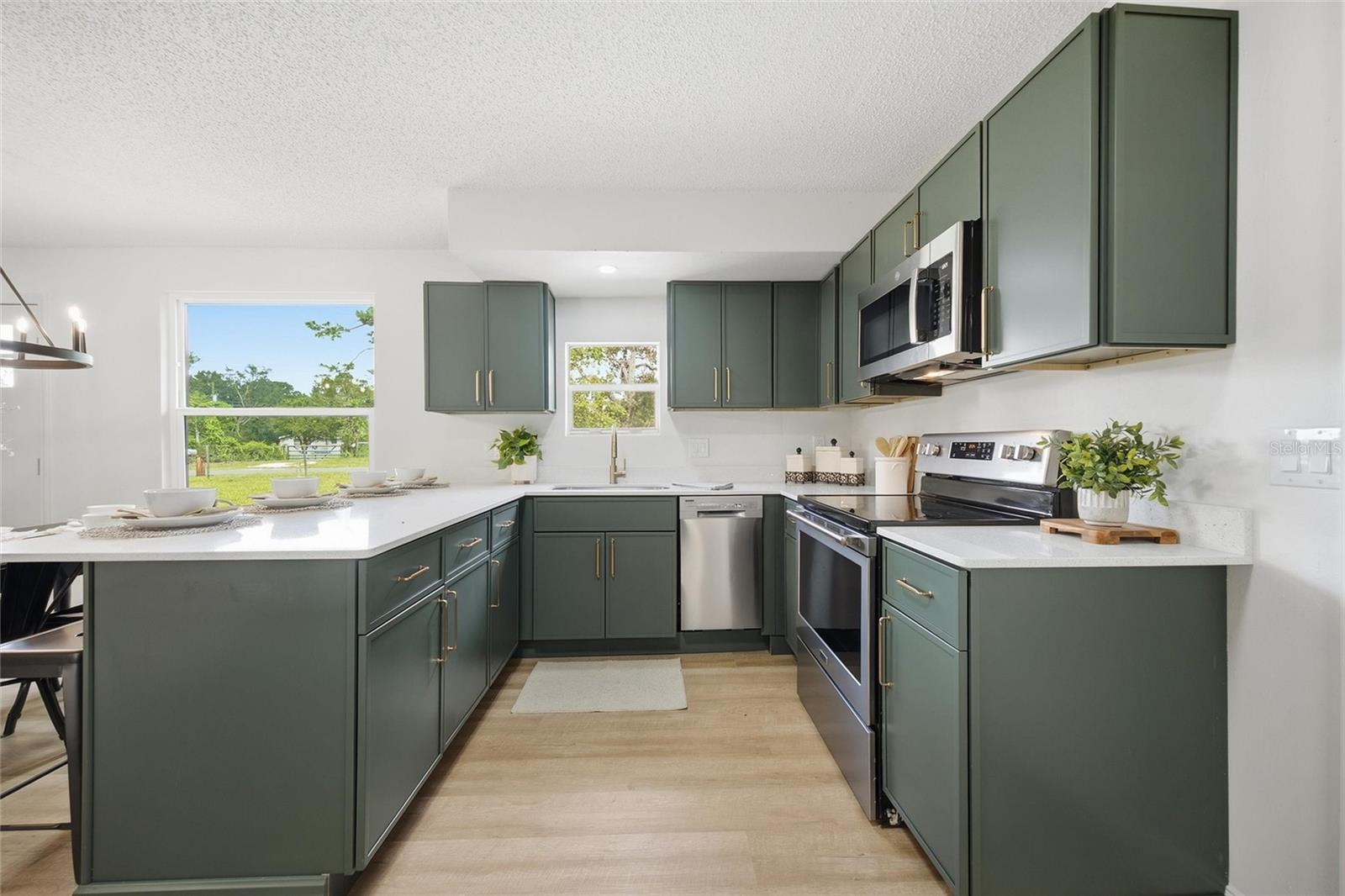 15210 LANCER RD