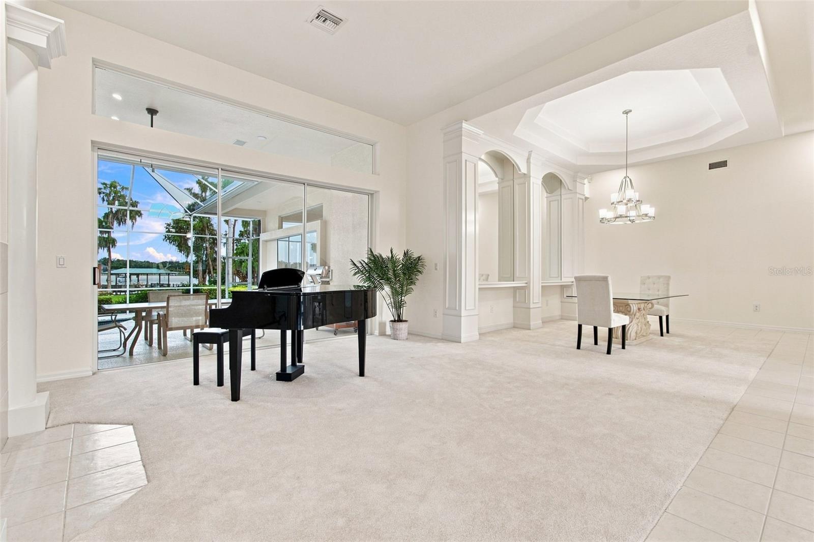 3626 SWANS LANDING DR