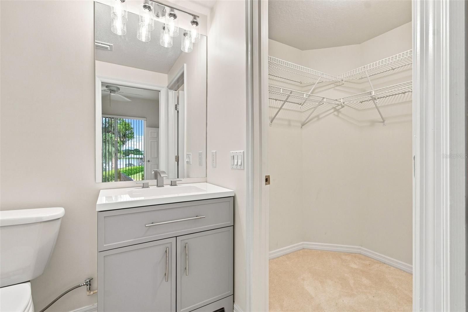 3626 SWANS LANDING DR