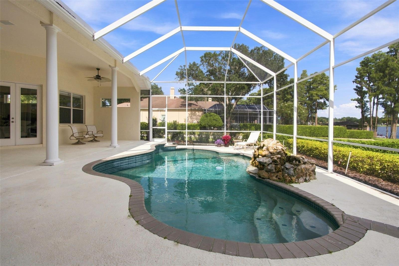 3626 SWANS LANDING DR