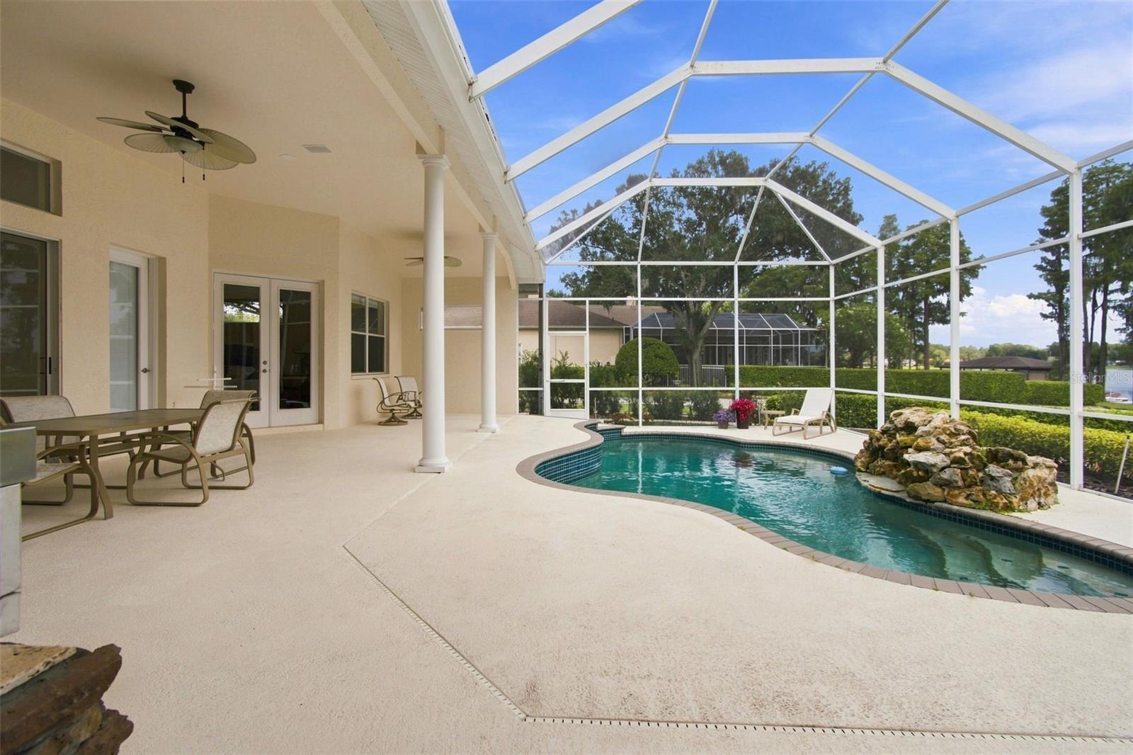 3626 SWANS LANDING DR