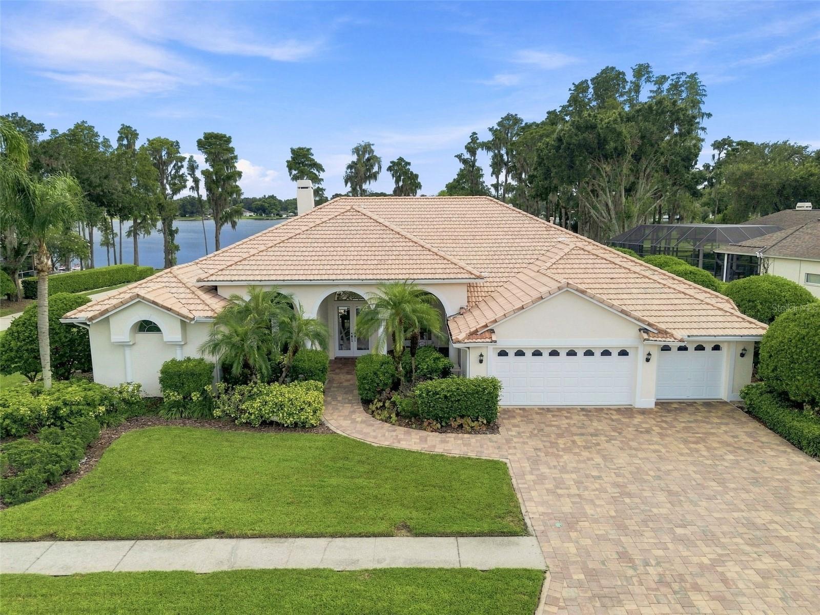 3626 SWANS LANDING DR