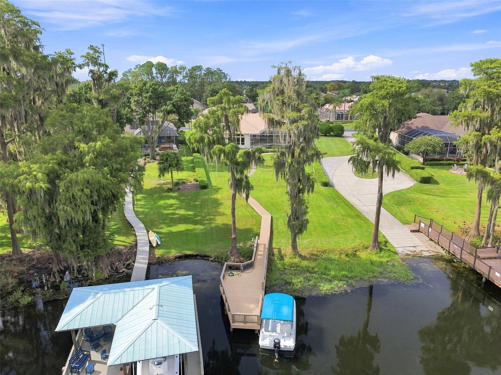 3626 SWANS LANDING DR