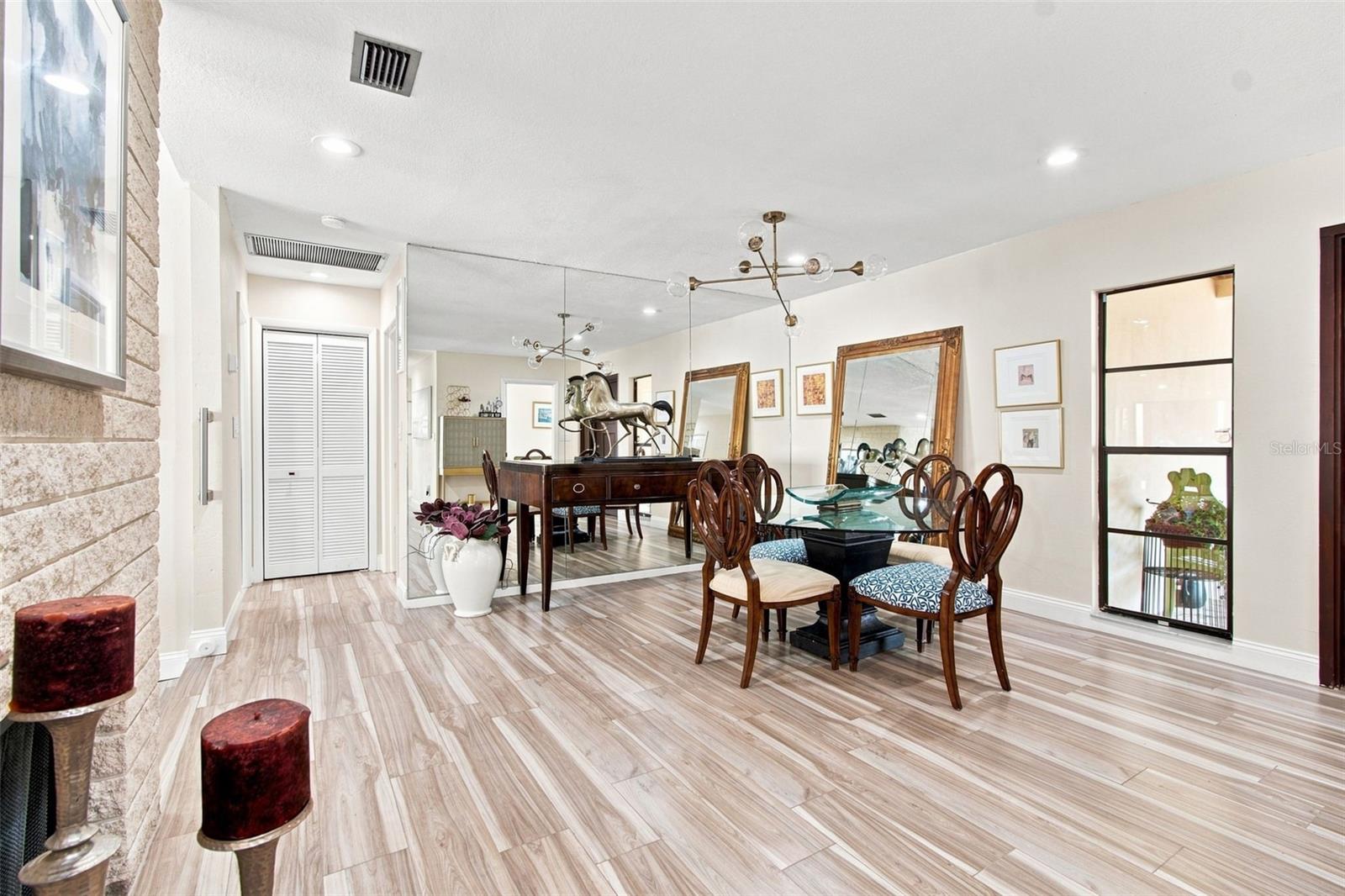 5005 PALOMA DR