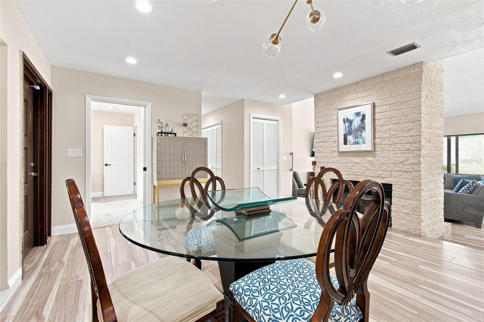 5005 PALOMA DR