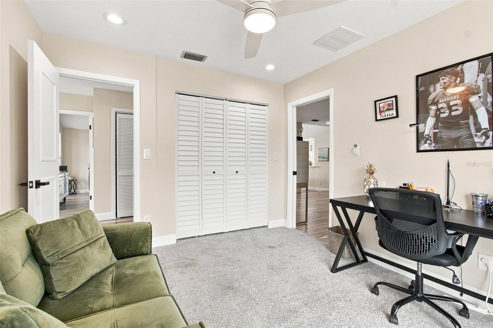 5005 PALOMA DR