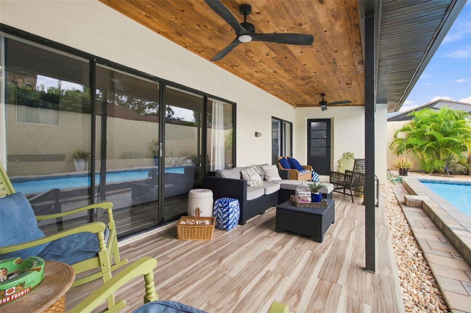 5005 PALOMA DR