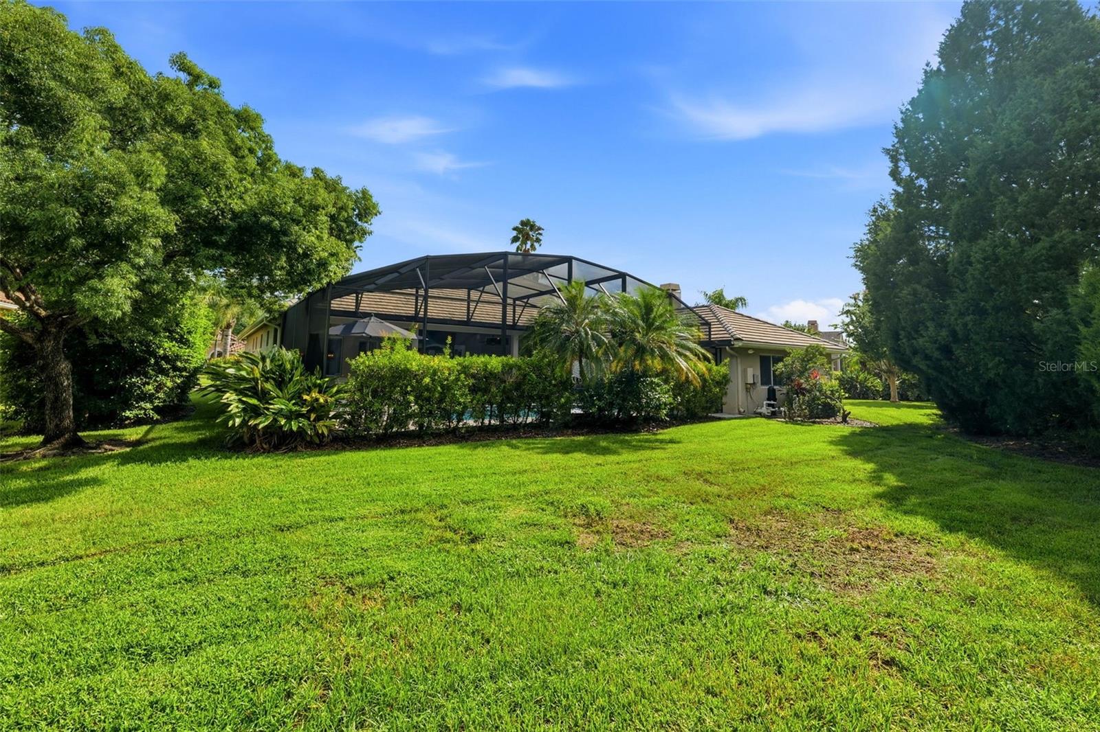 12012 BREWSTER DR