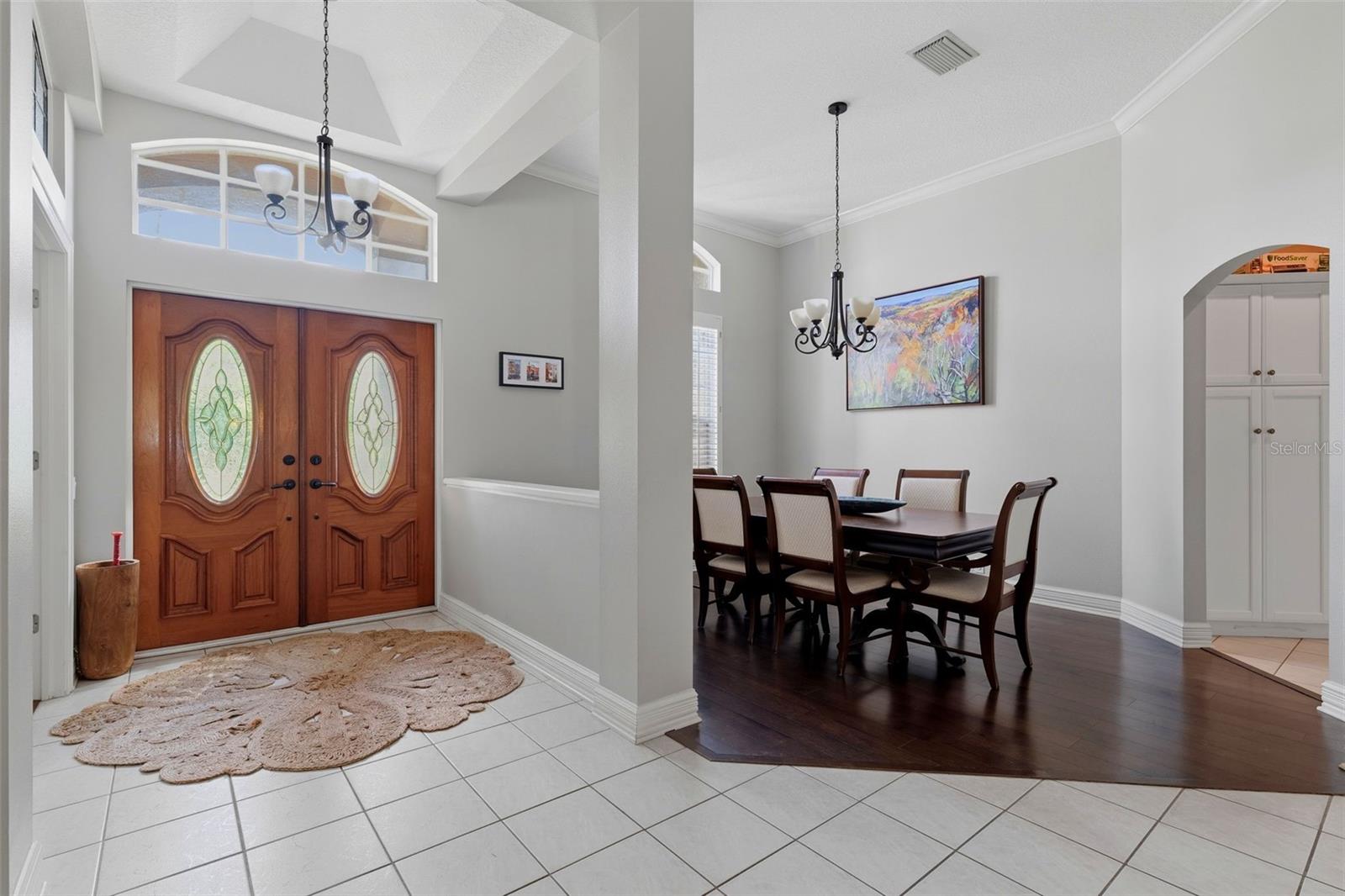 12012 BREWSTER DR