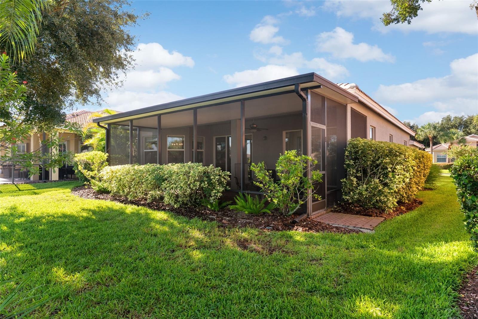 16019 GOLDEN LAKES DR