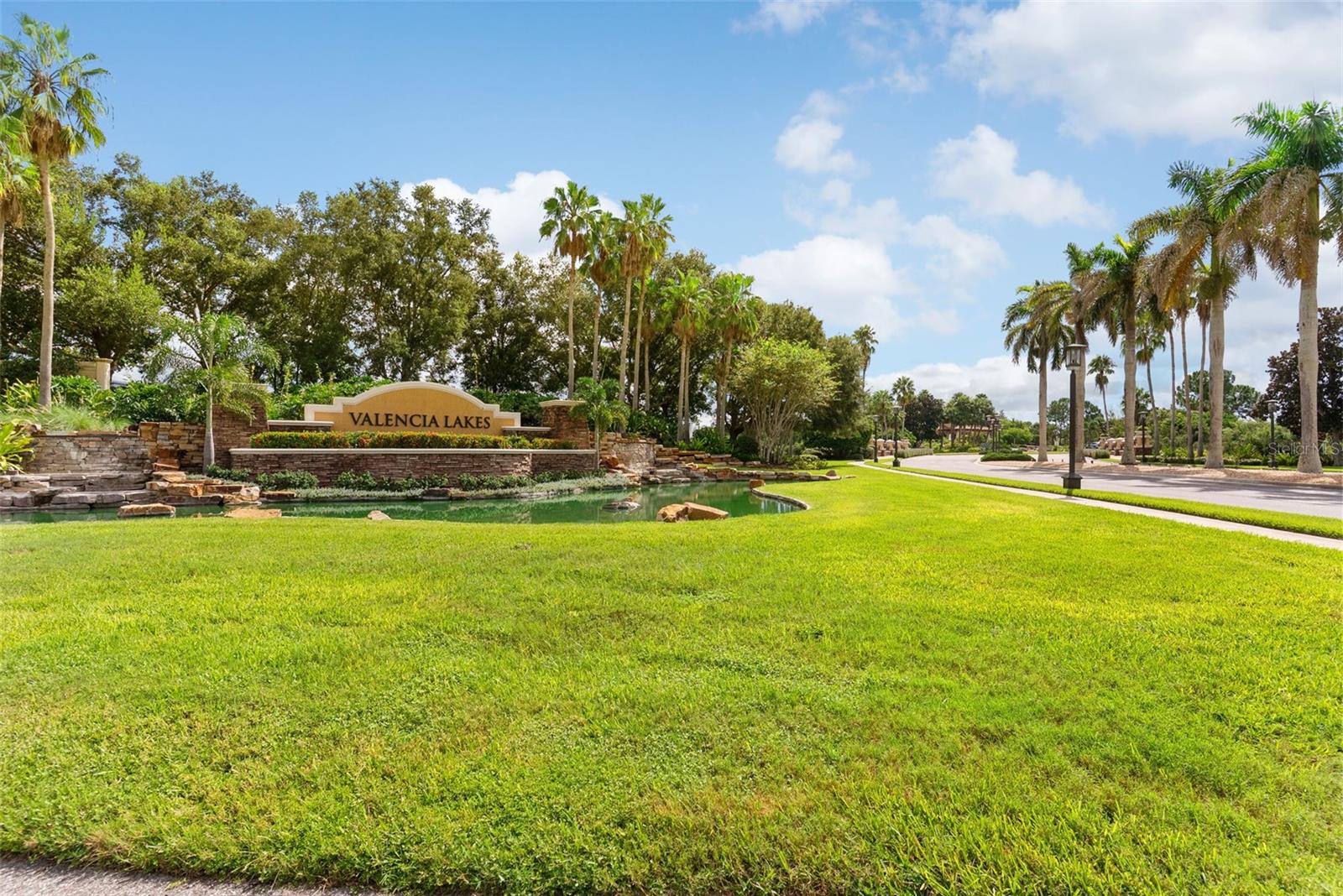 16019 GOLDEN LAKES DR