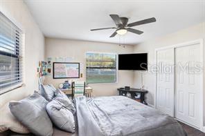 903 N PARK RD
