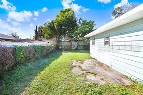 903 N PARK RD