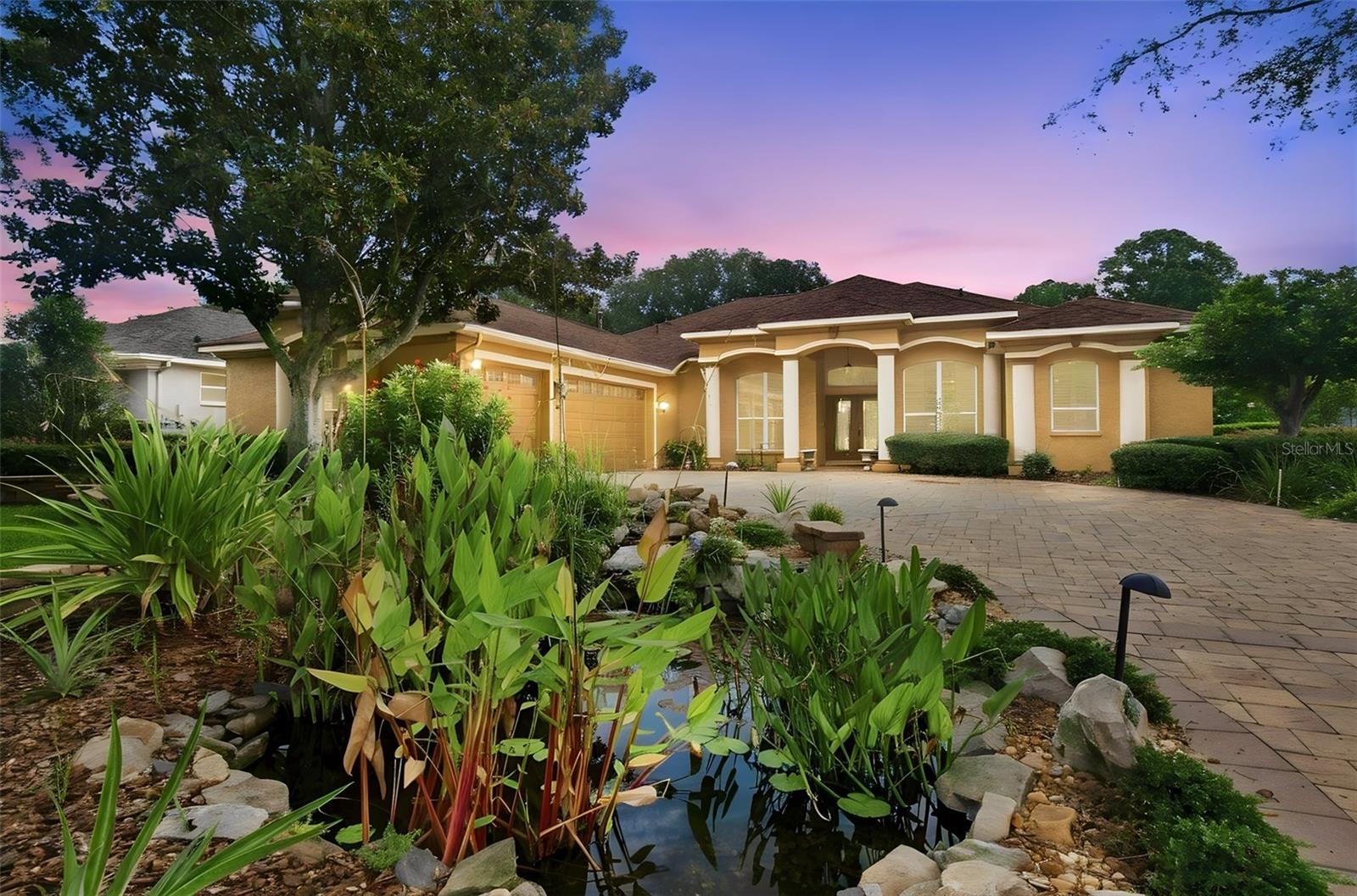 2931 HILLSIDE RAMBLE DR