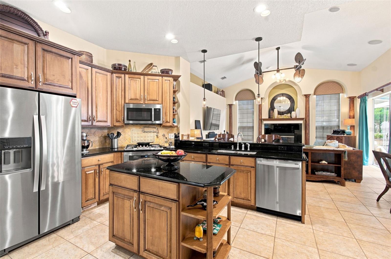 2931 HILLSIDE RAMBLE DR