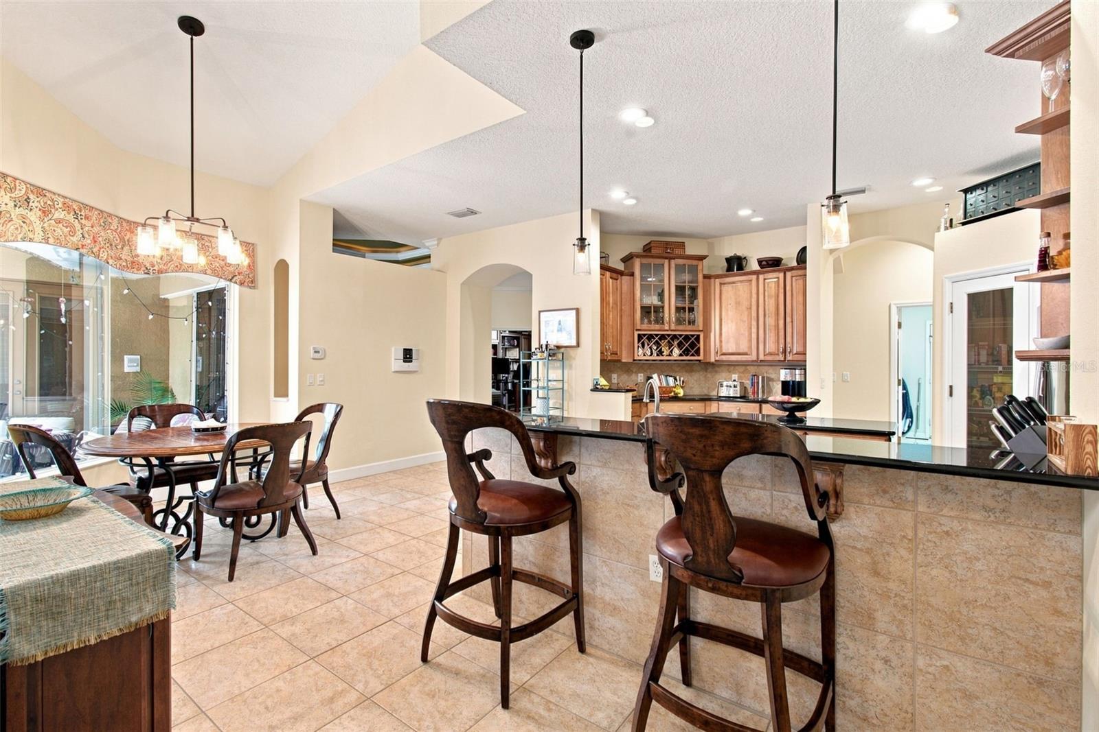 2931 HILLSIDE RAMBLE DR