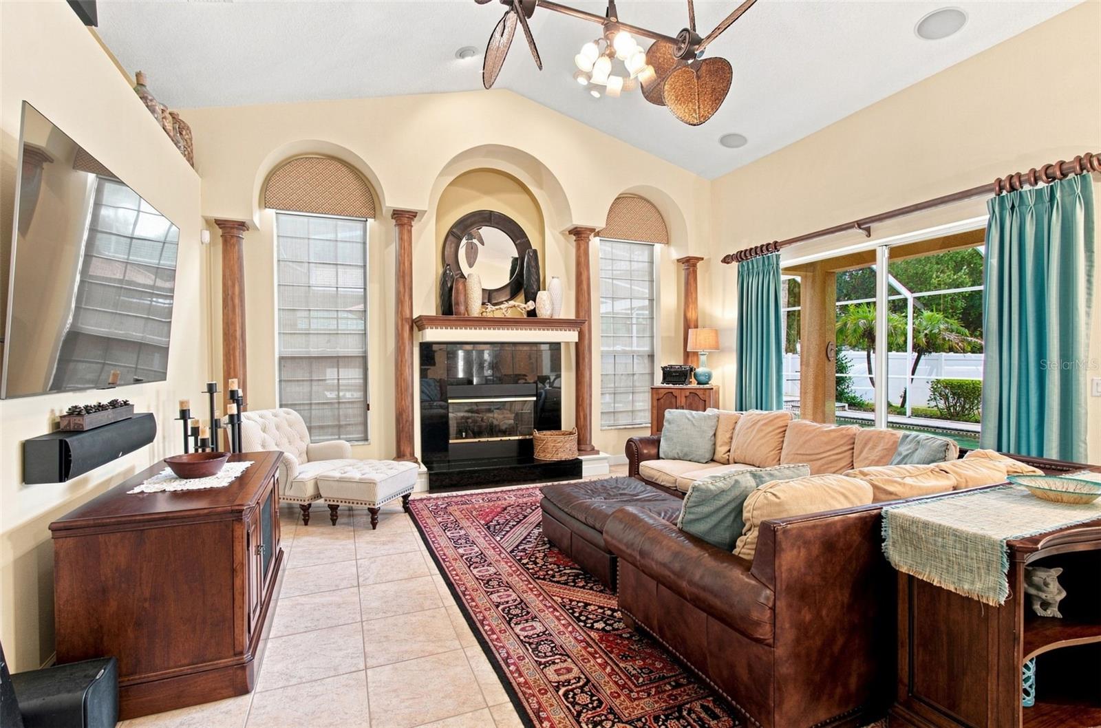 2931 HILLSIDE RAMBLE DR