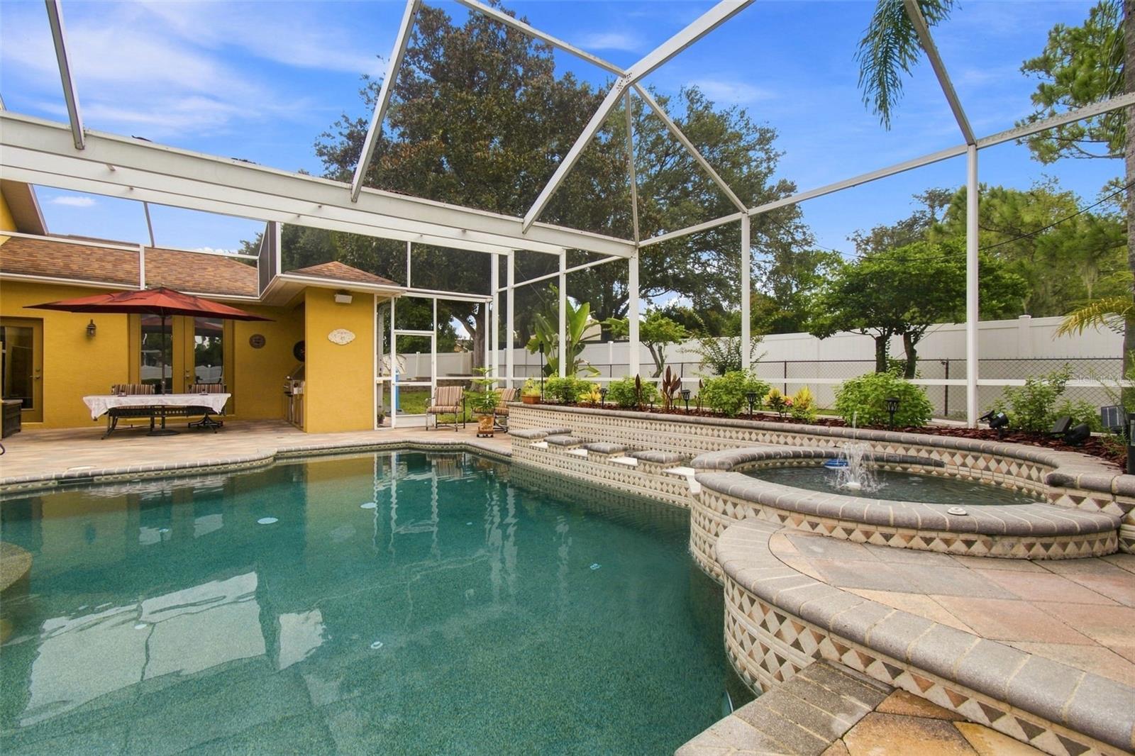 2931 HILLSIDE RAMBLE DR