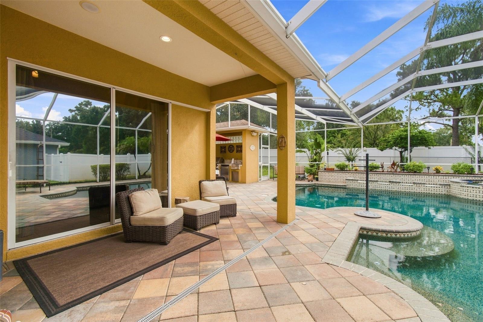 2931 HILLSIDE RAMBLE DR