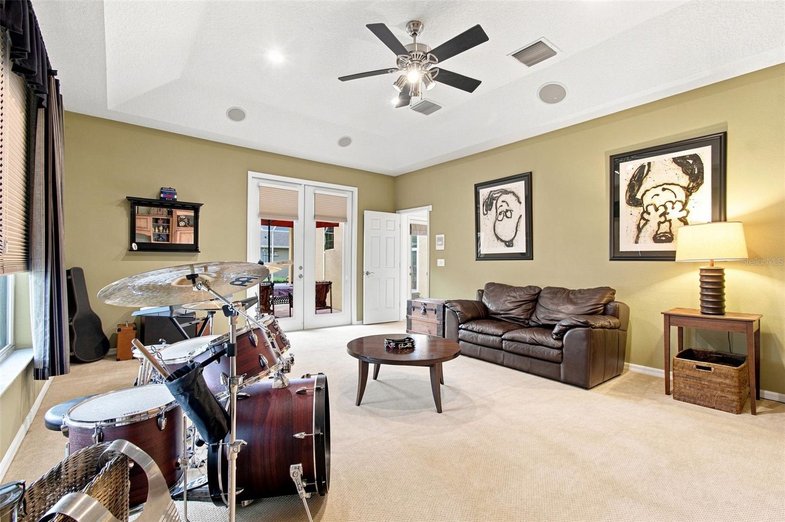 2931 HILLSIDE RAMBLE DR