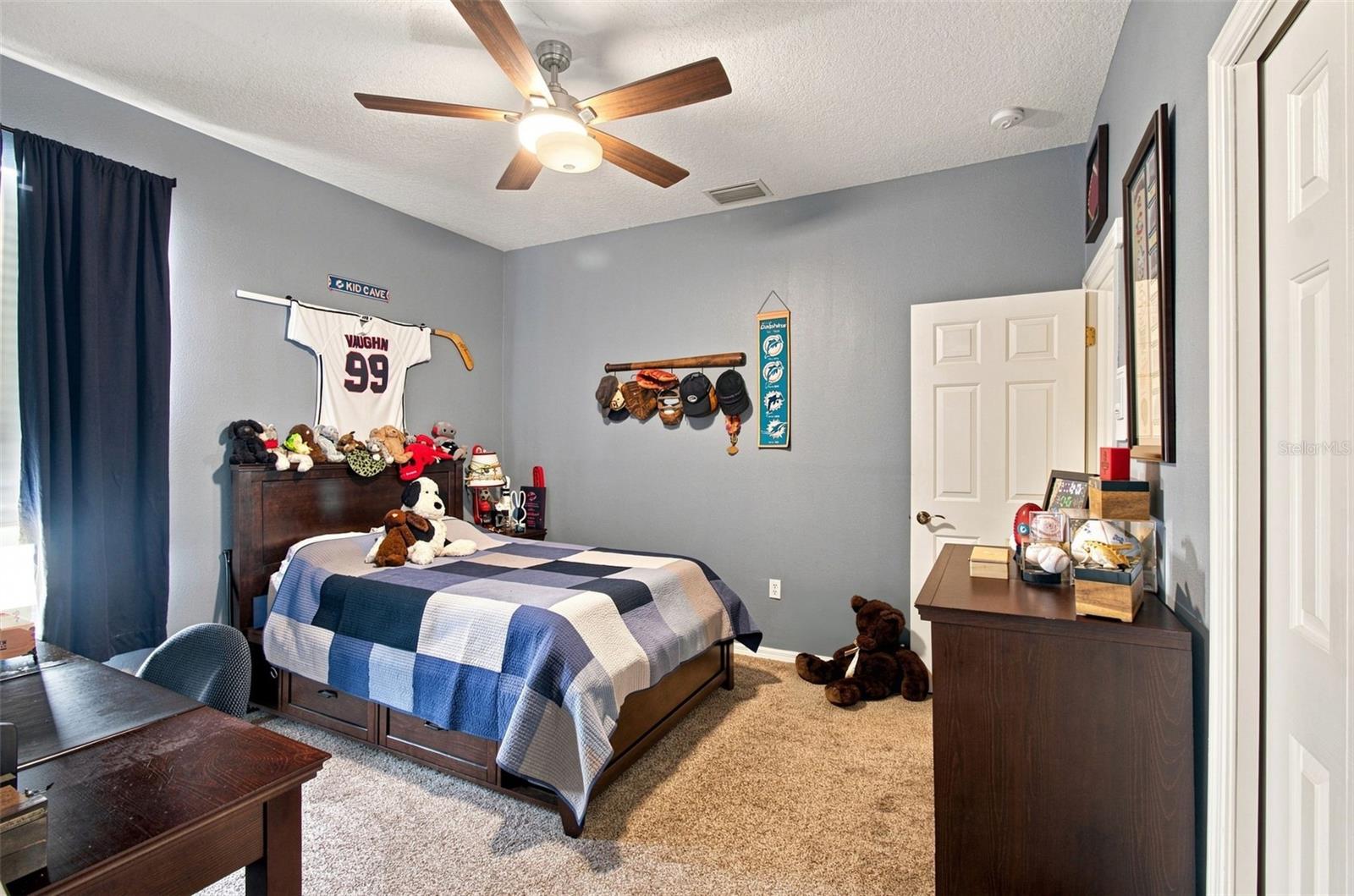 2931 HILLSIDE RAMBLE DR