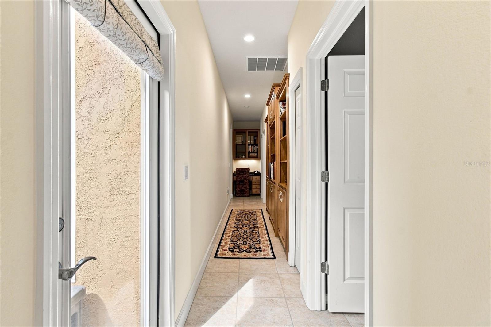2931 HILLSIDE RAMBLE DR