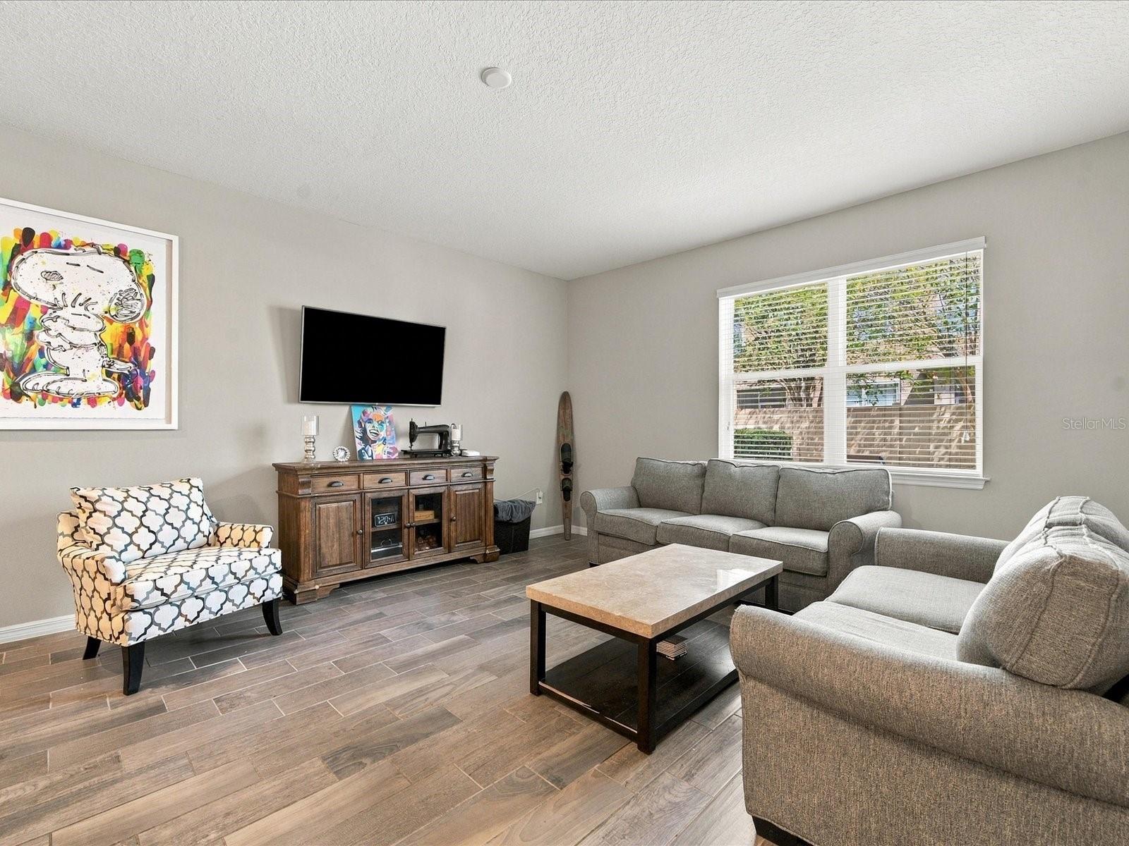 18901 CORNUTA ST