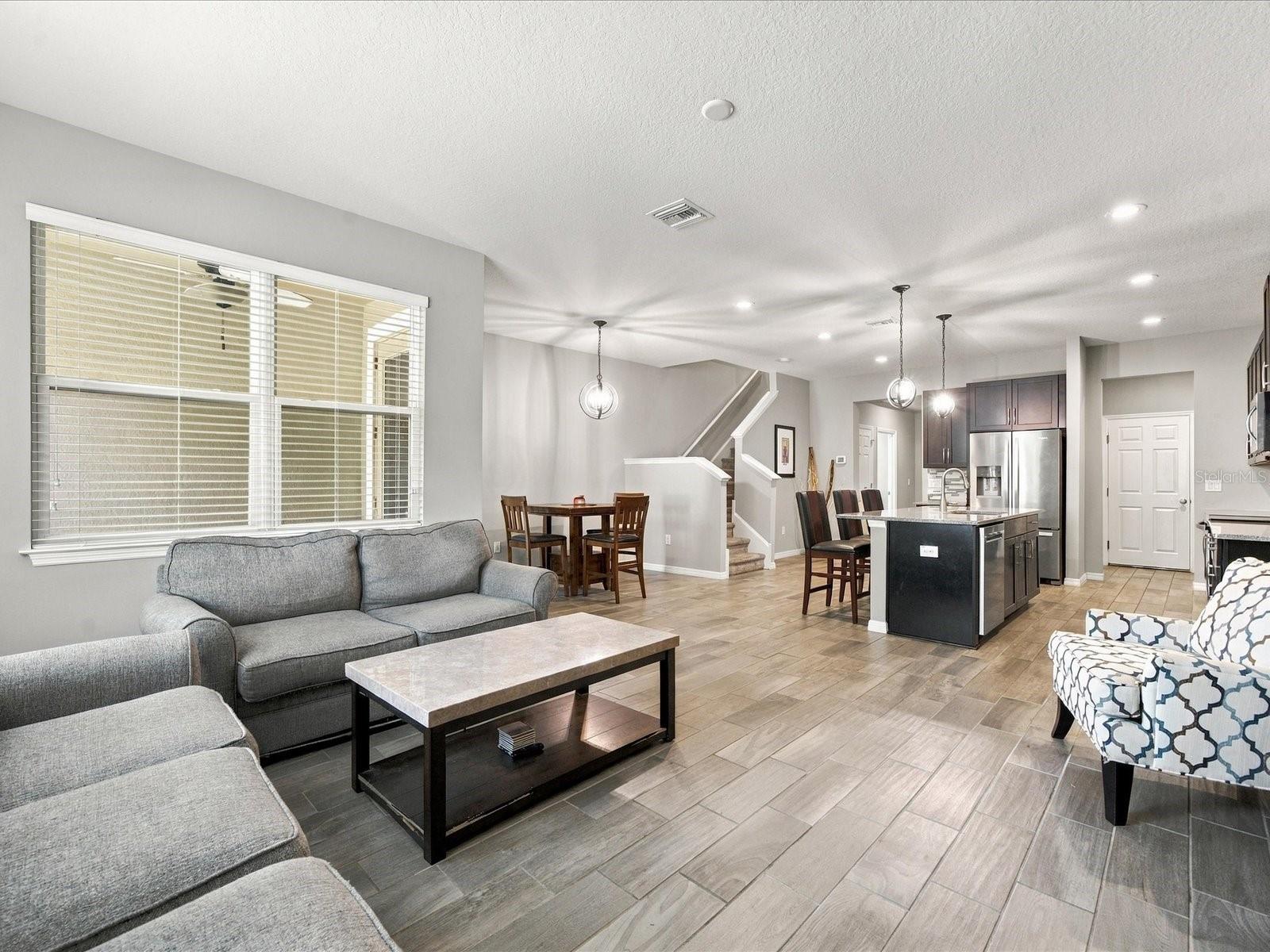 18901 CORNUTA ST