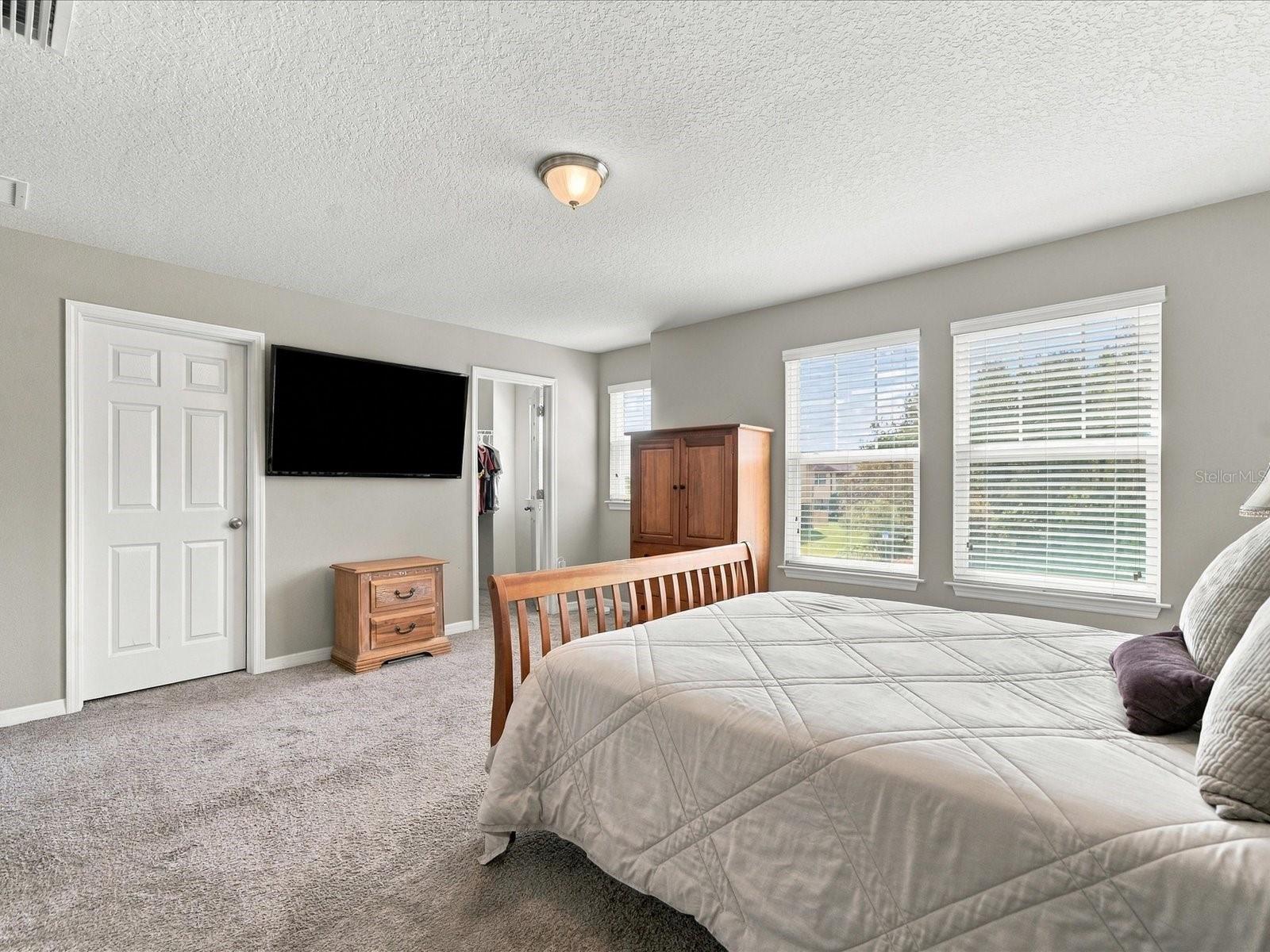 18901 CORNUTA ST