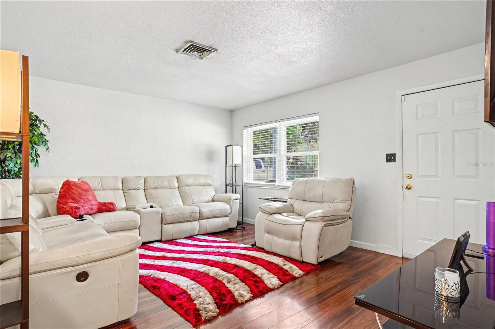 2422 BERRY RD
