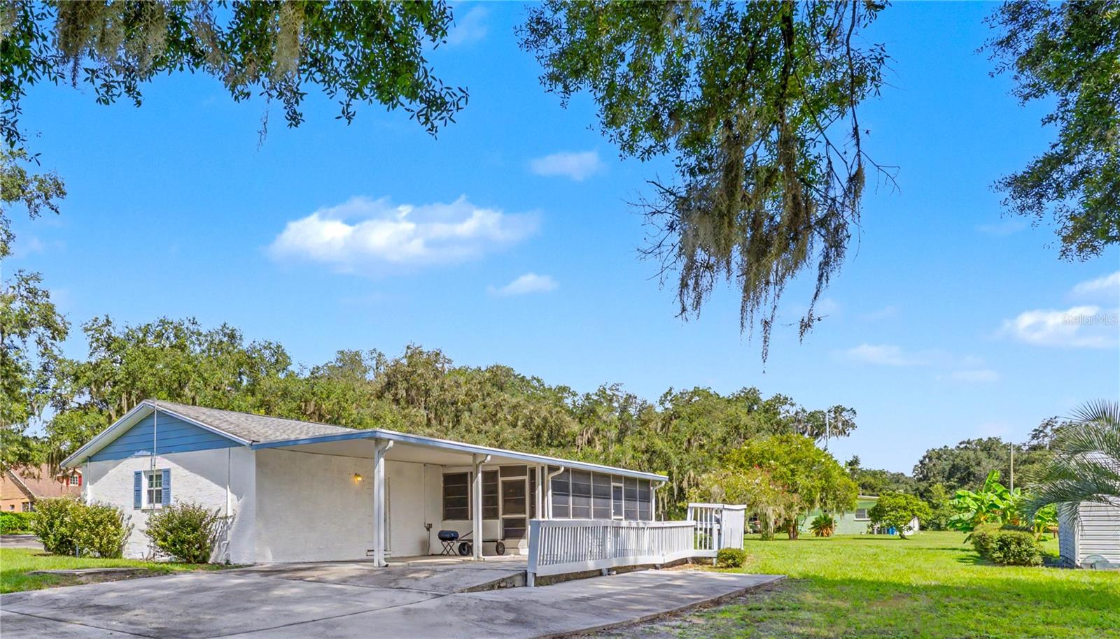 2422 BERRY RD