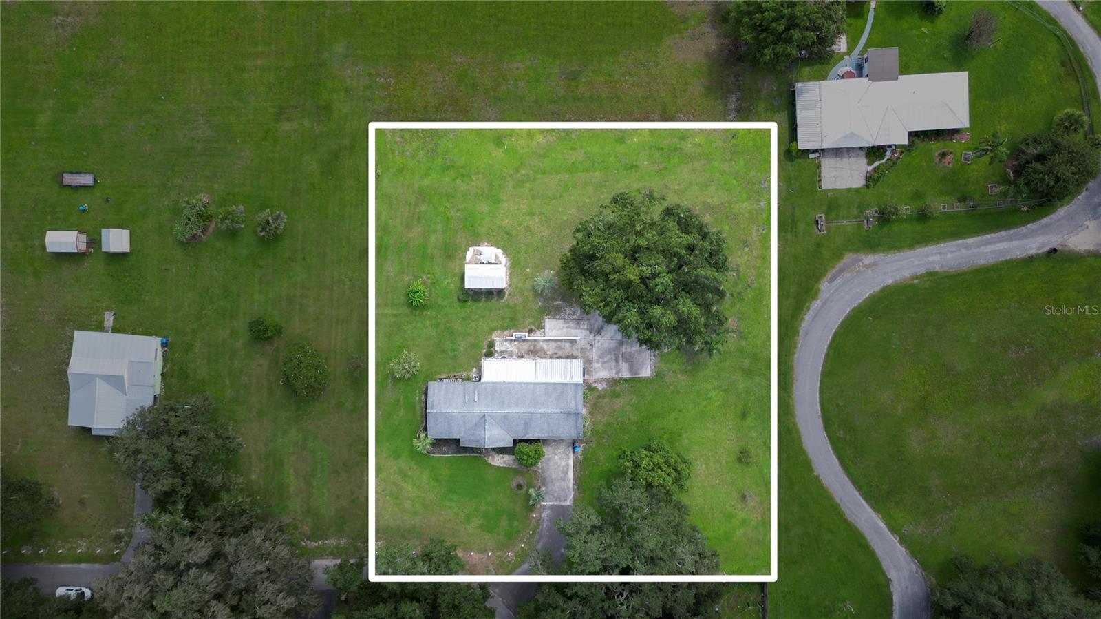2422 BERRY RD