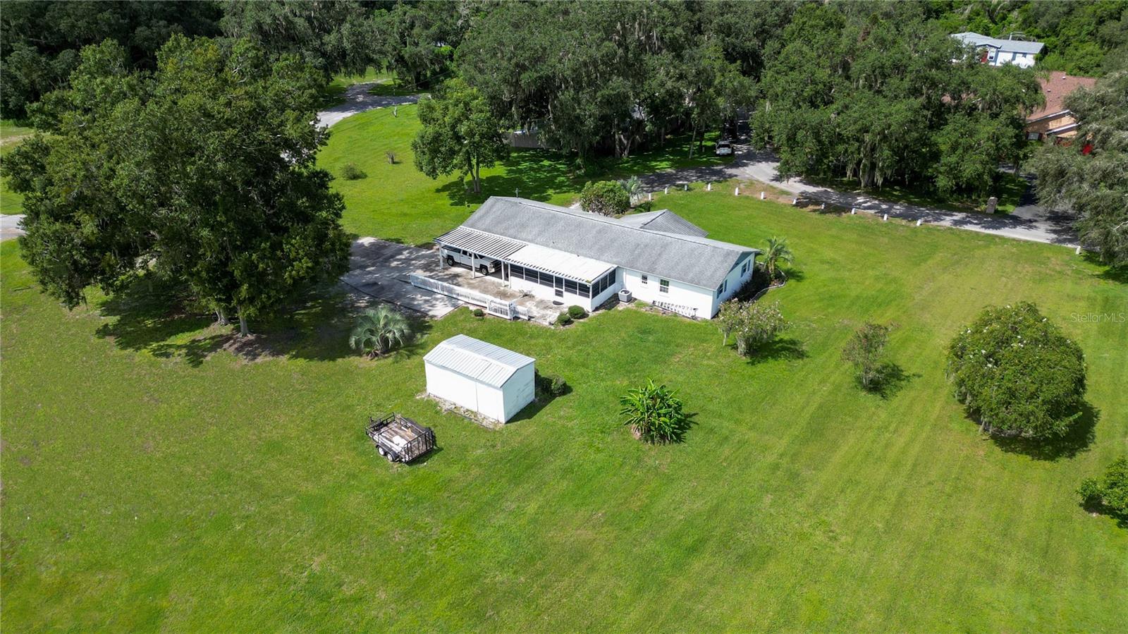 2422 BERRY RD
