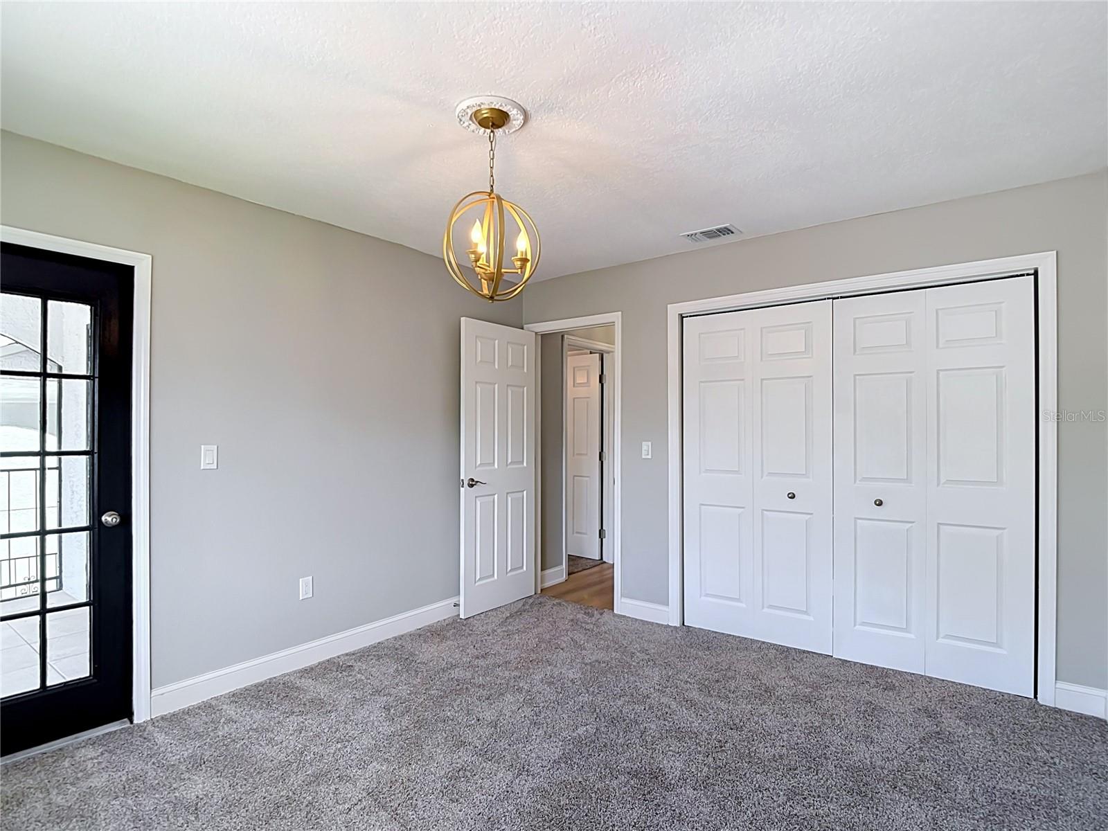 5925 SEASIDE DR