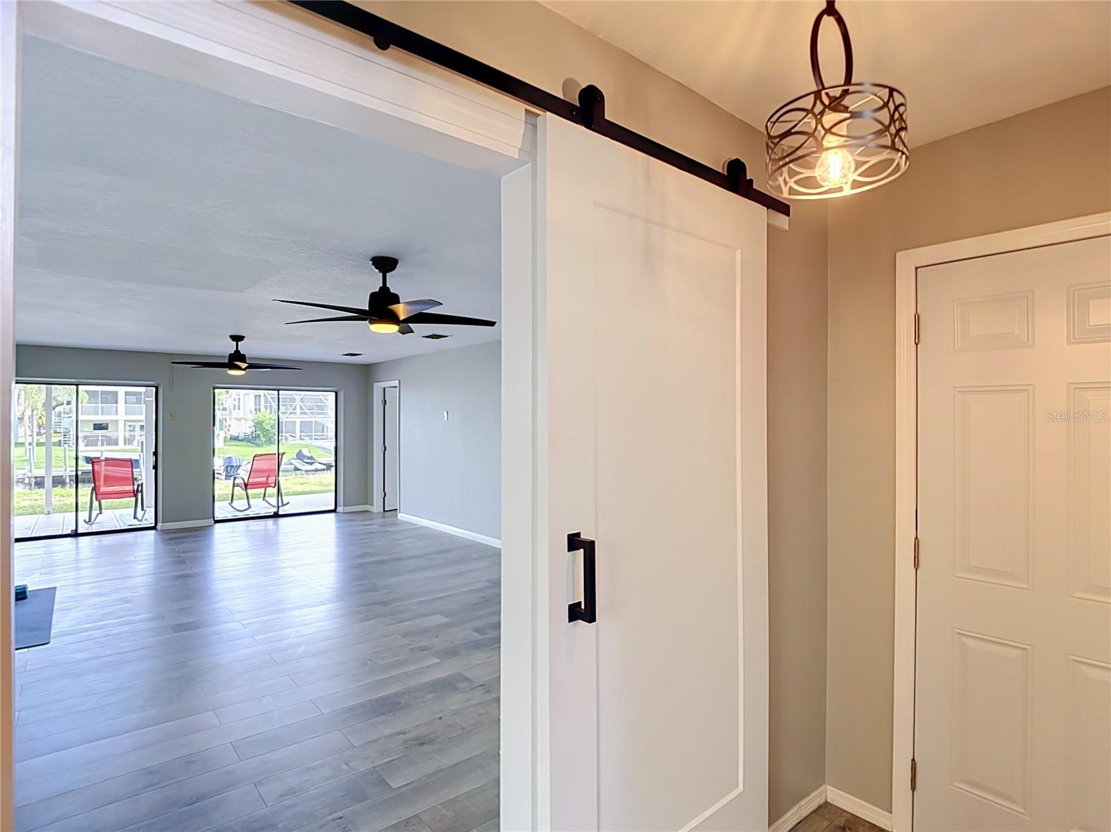 5925 SEASIDE DR