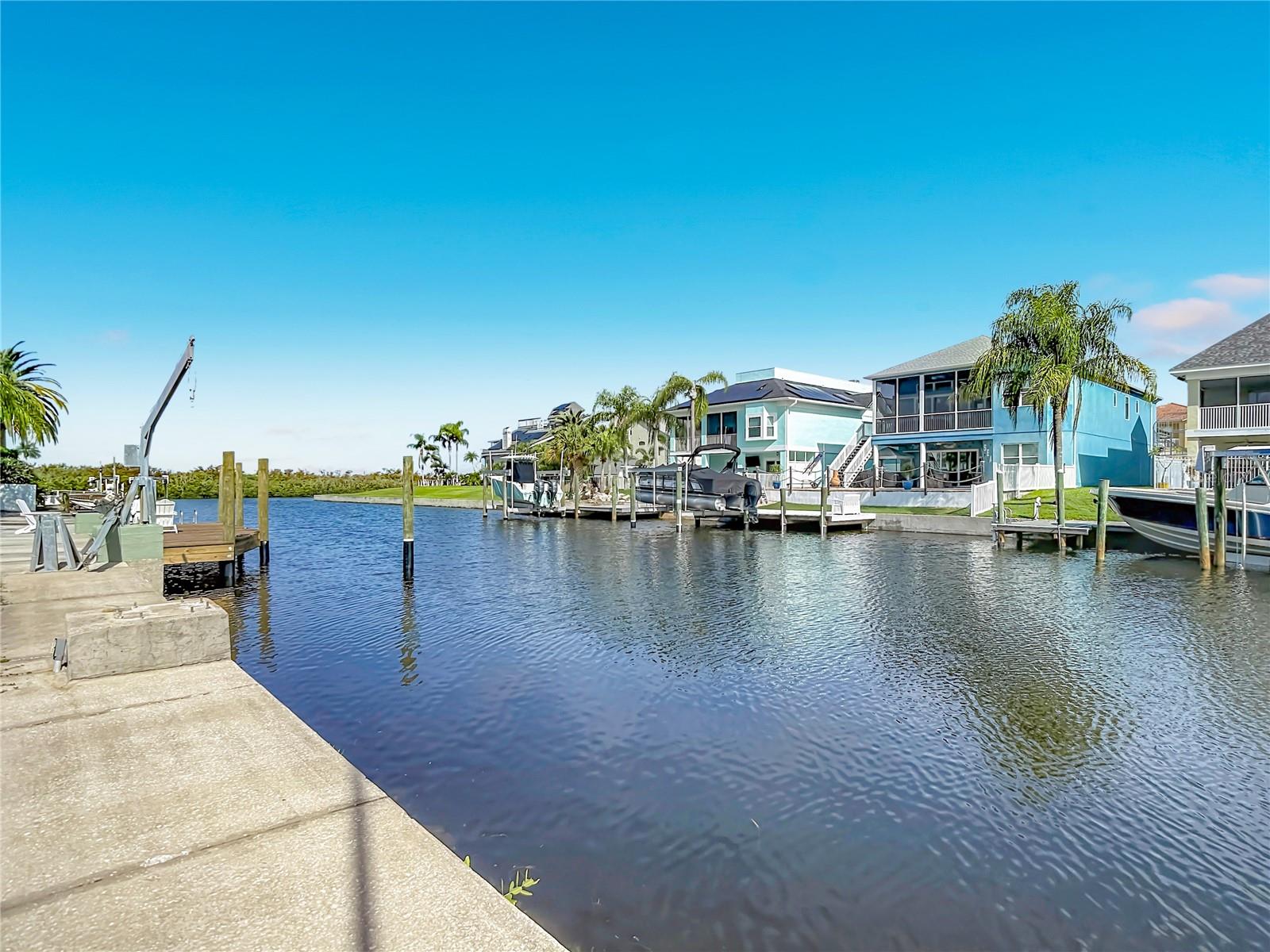 5925 SEASIDE DR